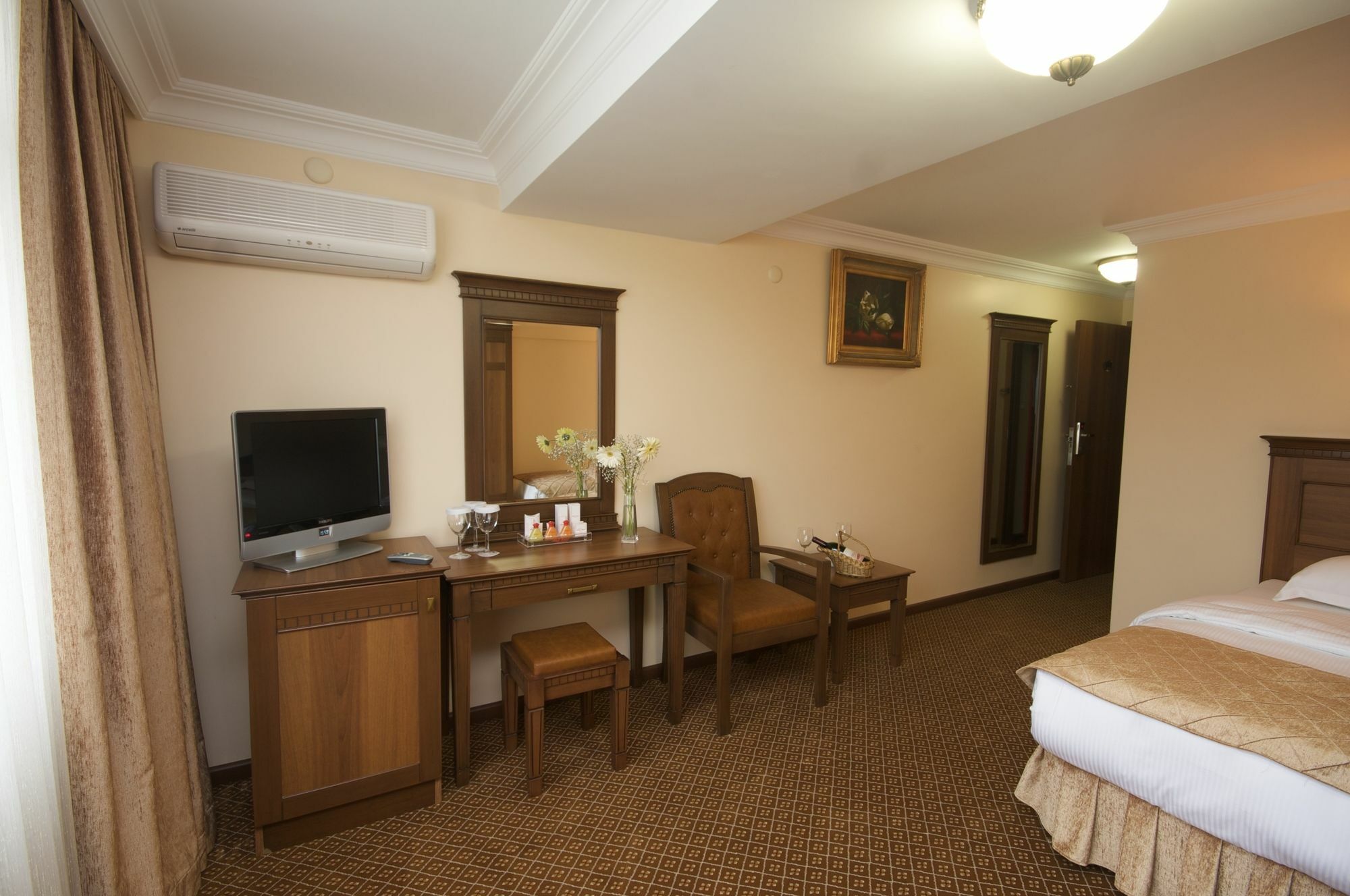 Hotel Grand Unal